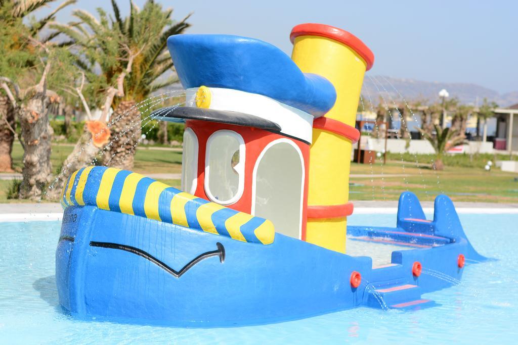 Santa Marina Beach Gazi 외부 사진