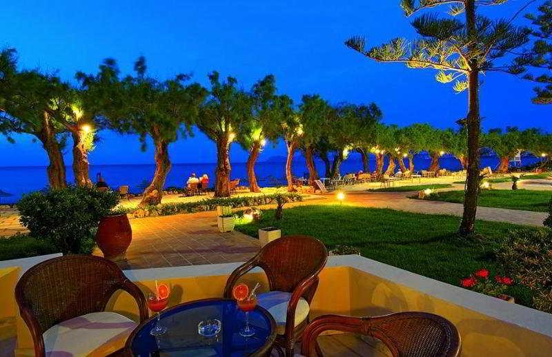 Santa Marina Beach Gazi 외부 사진